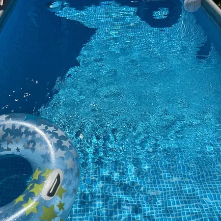 Firdaus-bihac, Dobrenica Bb Casa de Férias *